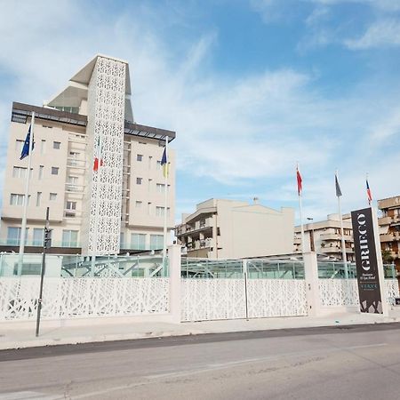 Grieco Business & Spa Hotel Cerignola Bagian luar foto