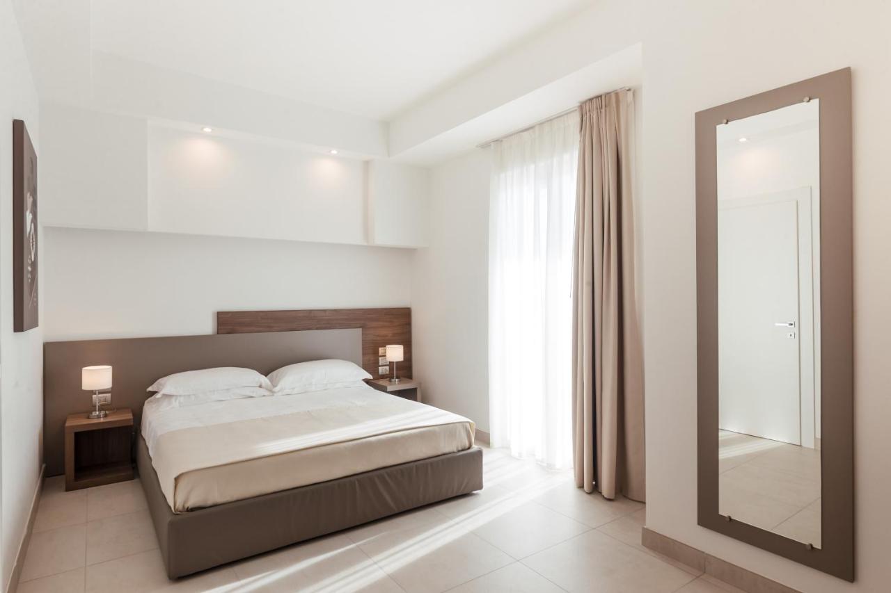 Grieco Business & Spa Hotel Cerignola Bagian luar foto