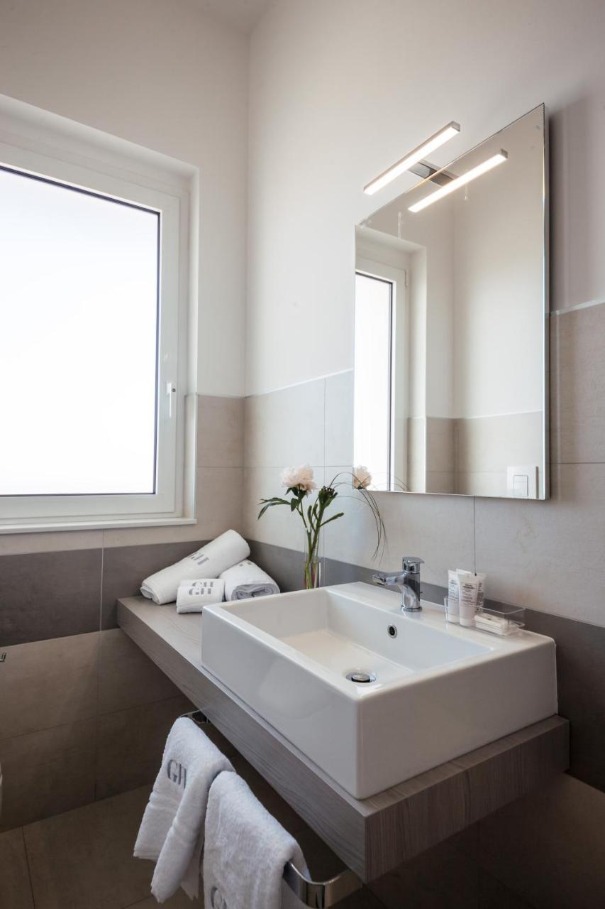 Grieco Business & Spa Hotel Cerignola Bagian luar foto