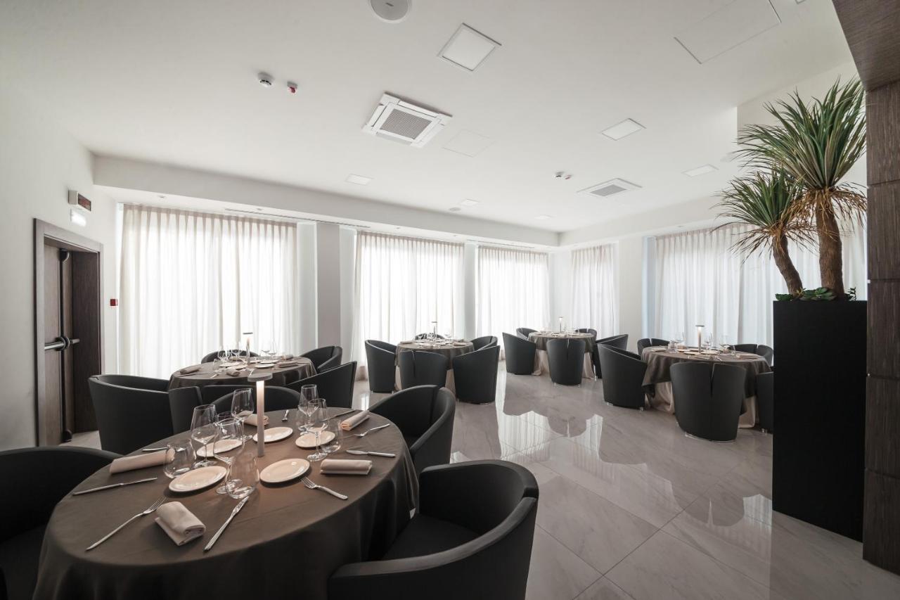 Grieco Business & Spa Hotel Cerignola Bagian luar foto
