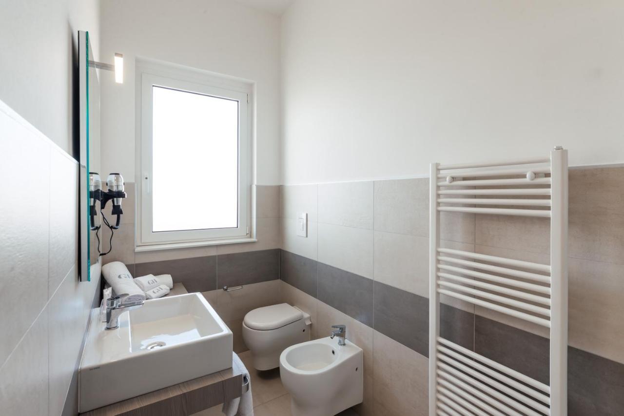 Grieco Business & Spa Hotel Cerignola Bagian luar foto