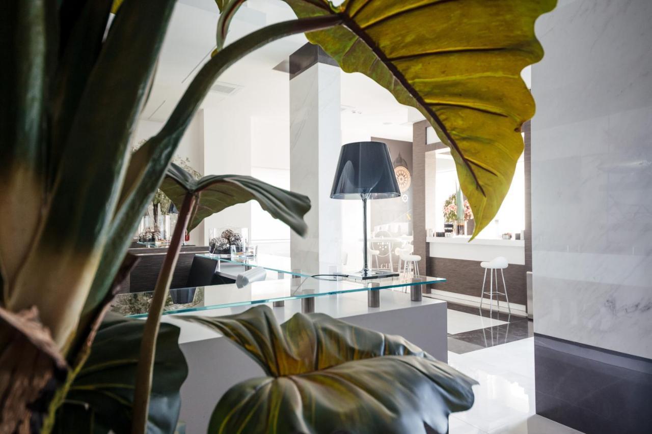 Grieco Business & Spa Hotel Cerignola Bagian luar foto