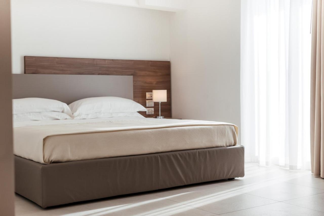Grieco Business & Spa Hotel Cerignola Bagian luar foto