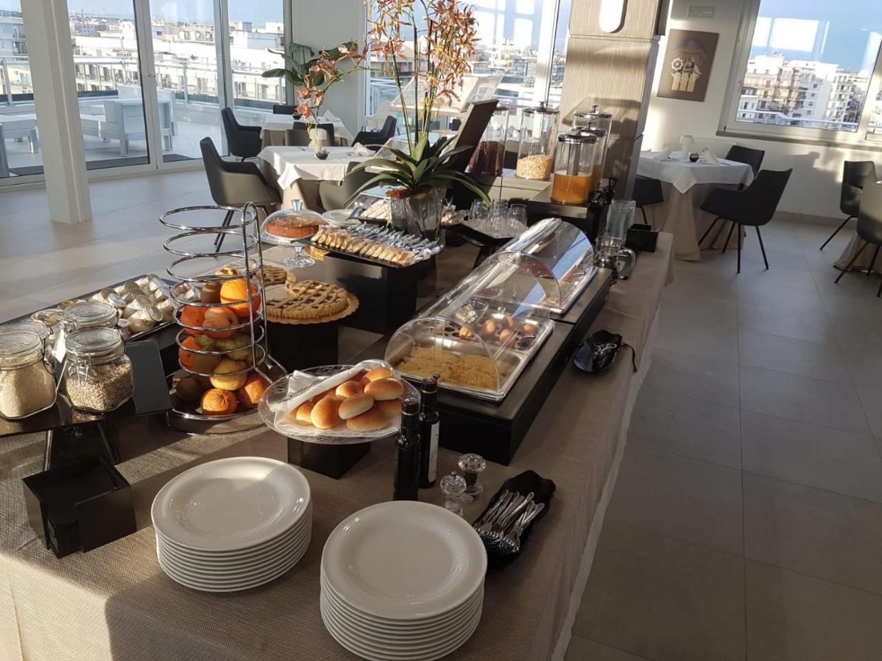 Grieco Business & Spa Hotel Cerignola Bagian luar foto